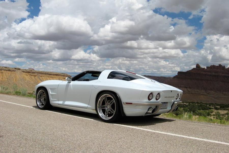  Chevrolet Corvette SixtySix by Rossi 2010 года  (фото 31 из 34)